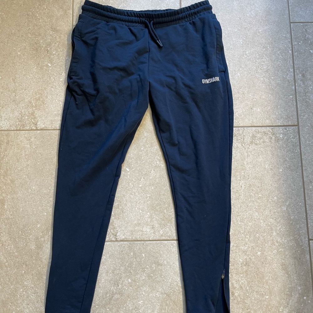 Gymshark joggers medium